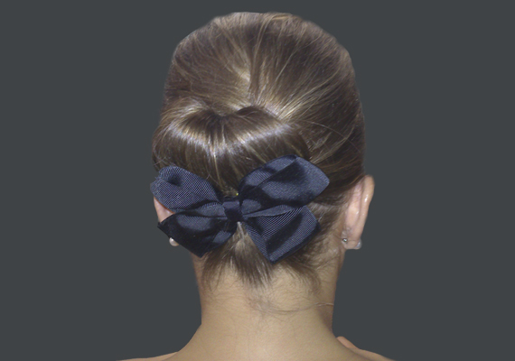 ¿Te han invitado a una fiesta? ¿Una boda? ¿Tienes un evento especial? Consulta nuestras ofertas en recogidos y peinados para eventos.